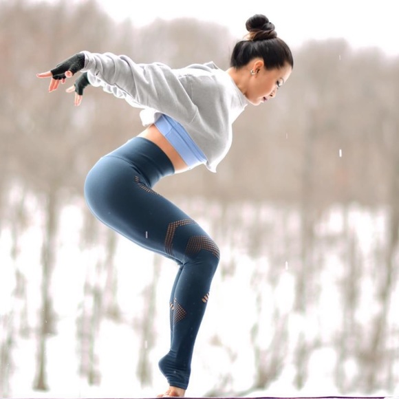 Alo Yoga Radiance Legging